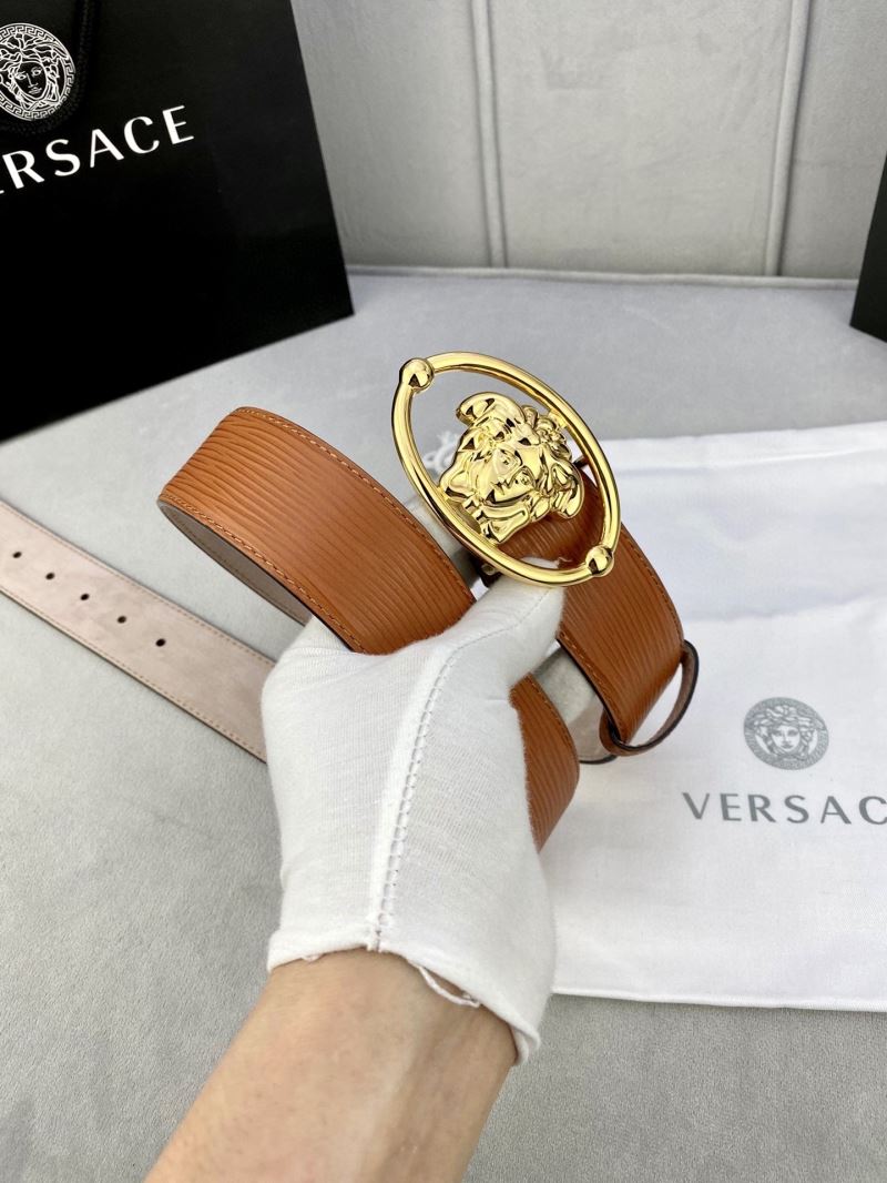 VERSACE